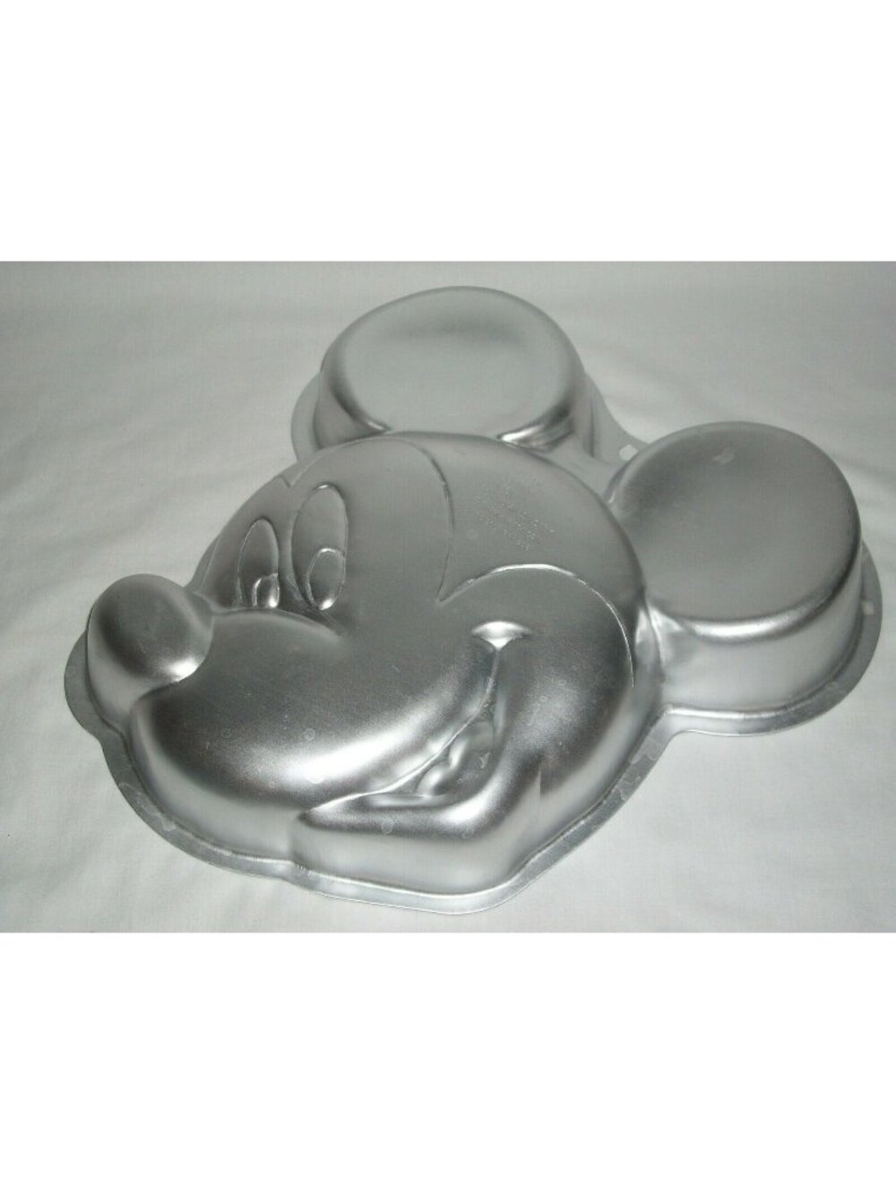 Mickey Mouse Aluminum Cake Pan By Wilton Disney 2105-7070 Vintage Bakeware